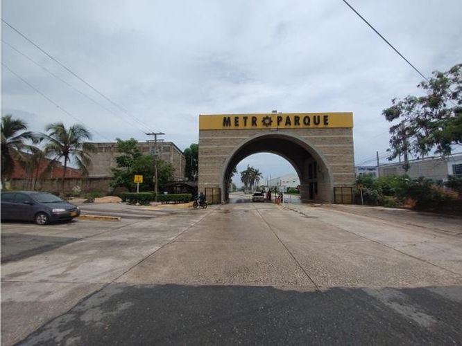 Bodega en venta en Cordialidad, Barranquilla, 497 m² · foto 2 de 24