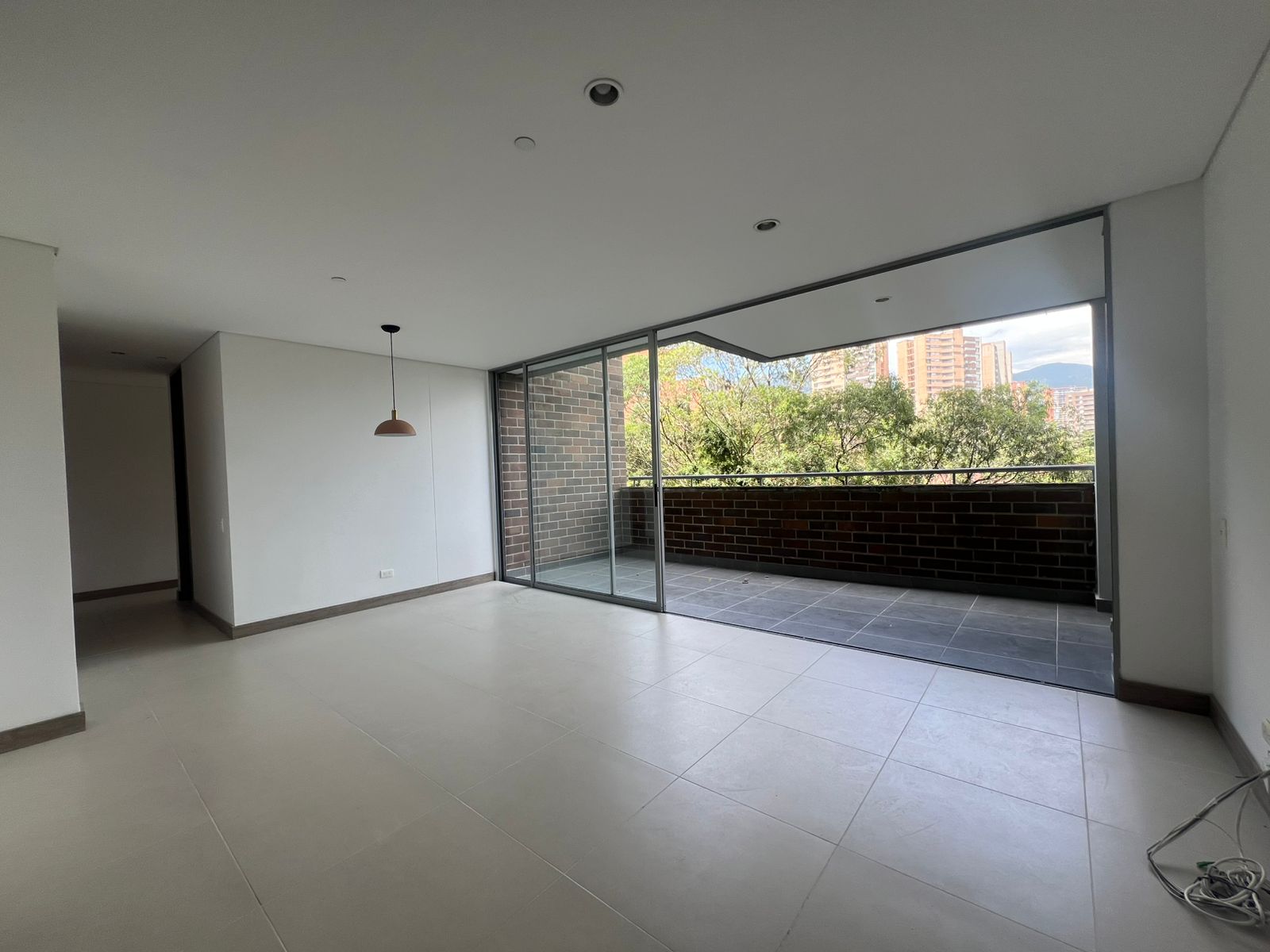 Apartamento en venta en Loma Del Esmeraldal, Envigado · foto 4 de 19