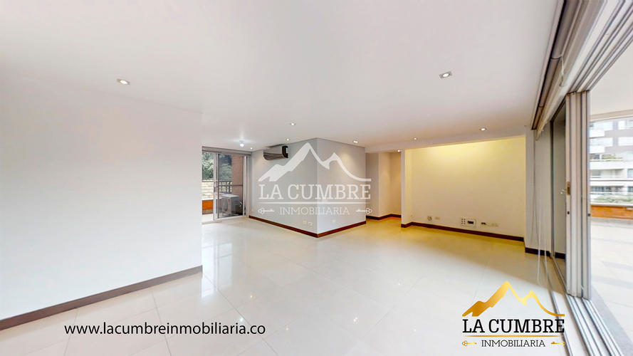 Apartamento de 3 alcobas en arriendo en Santa Maria De Los Angeles, Medellín, 140 m² · foto 5 de 17
