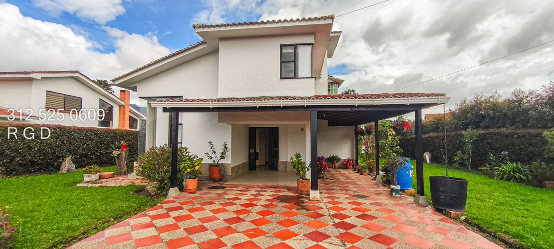 Casa de 3 alcobas en venta en Montana, Sopó, 779 m² · foto 5 de 24
