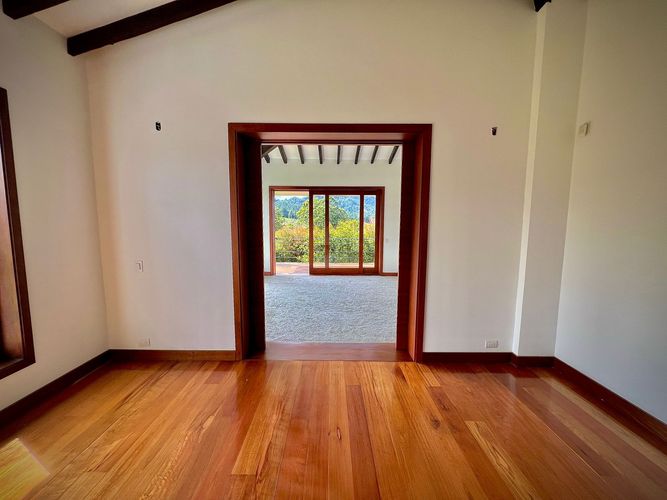 Casa de 6 alcobas en venta en Santa Elena, El Retiro, 480 m² · foto 16 de 24