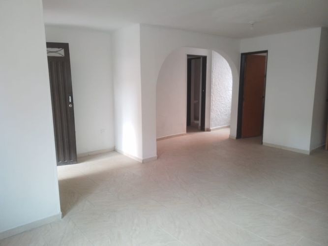 Oficina en venta en Laureles, Medellín, 190 m² · foto 2 de 19