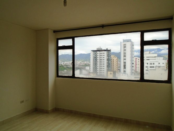 Apartamento de 2 alcobas en venta en Mejia Robledo, Pereira, 97 m² · foto 12 de 14