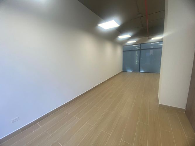 Oficina en arriendo en El Poblado, Medellín, 36 m² · foto 14 de 18
