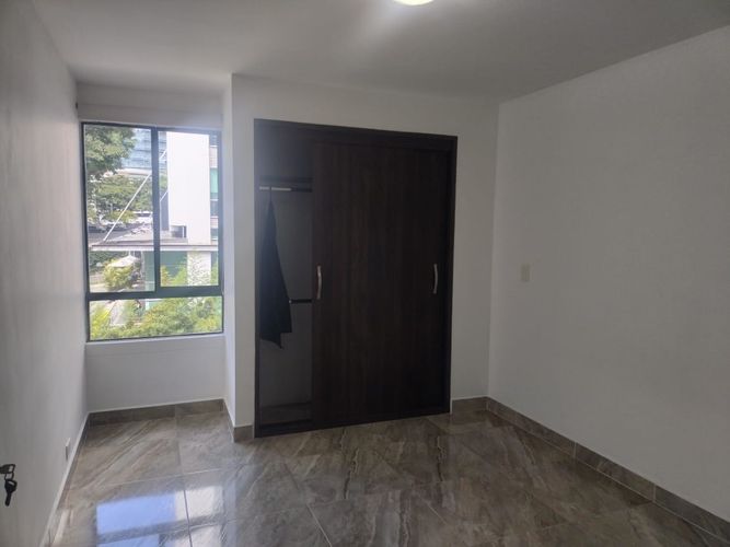 Apartamento de 3 alcobas en arriendo en La Aguacatala, Medellín, 140 m² · foto 9 de 17