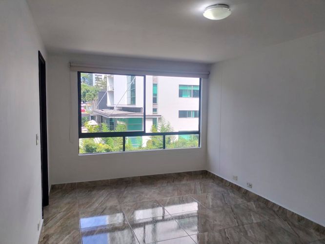 Apartamento de 3 alcobas en arriendo en La Aguacatala, Medellín, 140 m² · foto 14 de 17