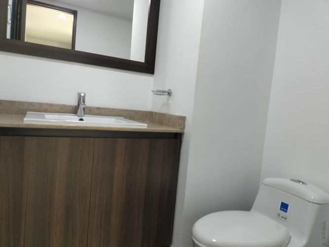 Apartamento de 3 alcobas en arriendo en La Aguacatala, Medellín, 140 m² · foto 16 de 17