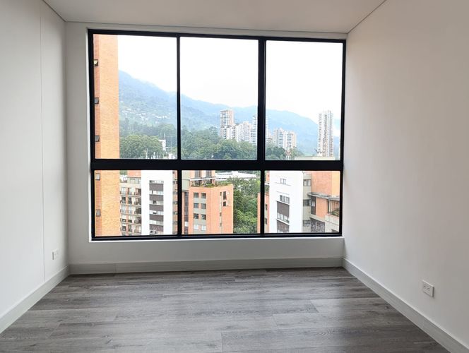 Apartamento de 2 alcobas en arriendo en El Poblado, Medellín, 110 m² · foto 12 de 20
