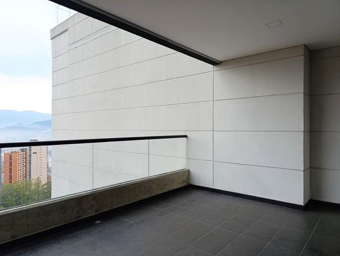 Apartamento de 2 alcobas en arriendo en El Poblado, Medellín, 110 m² · foto 15 de 20
