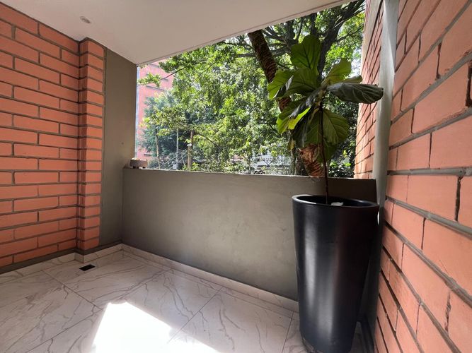 Apartamento de 2 alcobas en venta en El Poblado, Medellín, 91 m² · foto 18 de 18