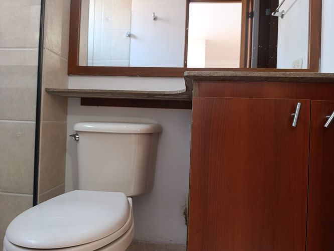 Apartamento de 3 alcobas en arriendo en El Poblado, Medellín, 175 m² · foto 18 de 20