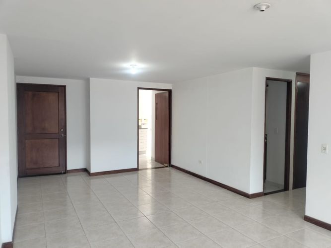 Apartamento de 3 alcobas en arriendo en Otraparte, Envigado, 120 m² · foto 3 de 17