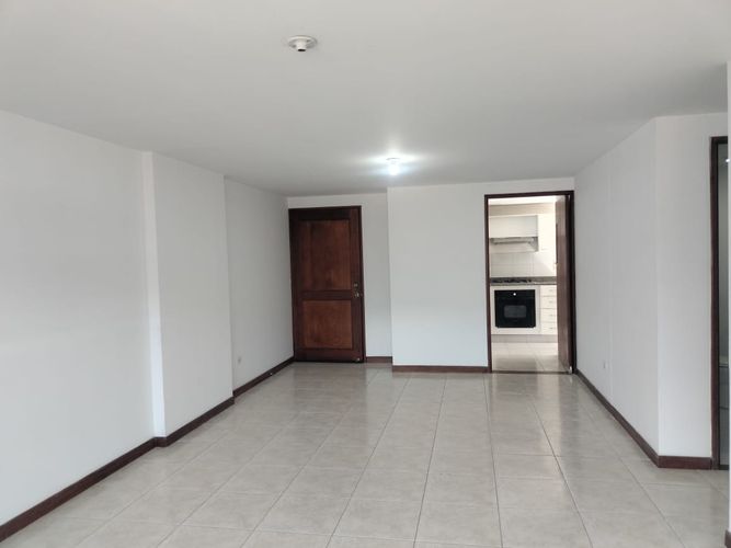 Apartamento de 3 alcobas en arriendo en Otraparte, Envigado, 120 m² · foto 6 de 17