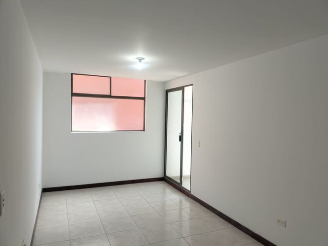 Apartamento de 3 alcobas en arriendo en Otraparte, Envigado, 120 m² · foto 8 de 17