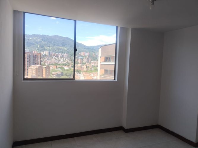 Apartamento de 3 alcobas en arriendo en Otraparte, Envigado, 120 m² · foto 9 de 17