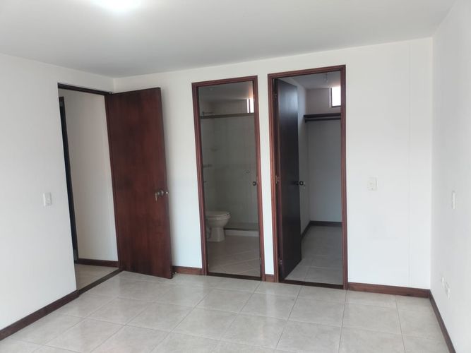 Apartamento de 3 alcobas en arriendo en Otraparte, Envigado, 120 m² · foto 10 de 17