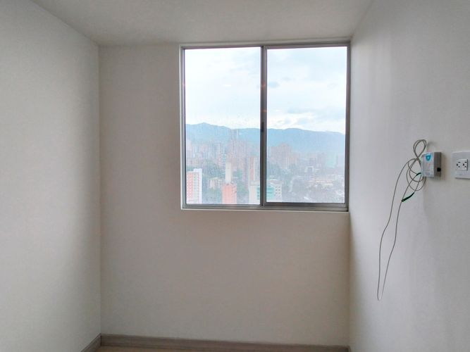 Apartamento de 3 alcobas en arriendo en El Poblado, Medellín, 64 m² · foto 6 de 17