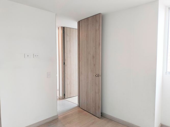Apartamento de 3 alcobas en arriendo en El Poblado, Medellín, 64 m² · foto 9 de 17