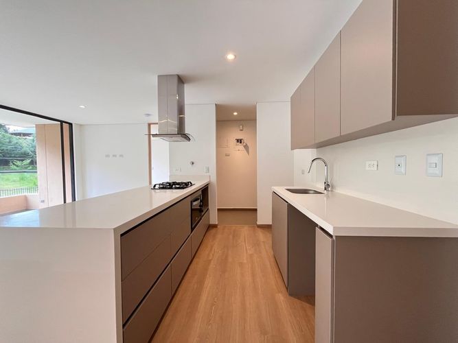 Apartamento de 2 alcobas en venta en El Retiro, 79 m² · foto 9 de 19