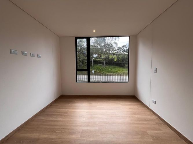 Apartamento de 2 alcobas en venta en El Retiro, 79 m² · foto 13 de 19