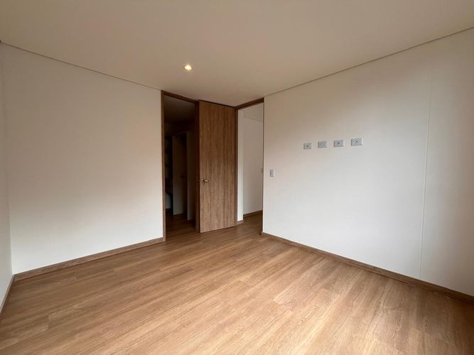 Apartamento de 2 alcobas en venta en El Retiro, 79 m² · foto 15 de 19