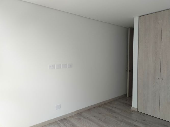 Apartamento de 2 alcobas en arriendo en El Poblado, Medellín, 104 m² · foto 16 de 20