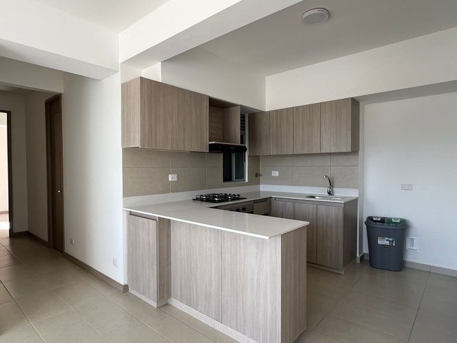 Apartamento de 3 alcobas en arriendo en Cabeceras De Llanogrande, Rionegro, 78 m² · foto 3 de 15