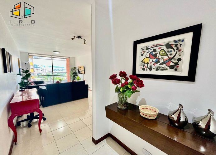 Apartamento de 2 alcobas en arriendo en Oviedo, Medellín, 75 m² · foto 3 de 18