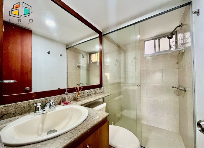 Apartamento de 2 alcobas en arriendo en Oviedo, Medellín, 75 m² · foto 10 de 18