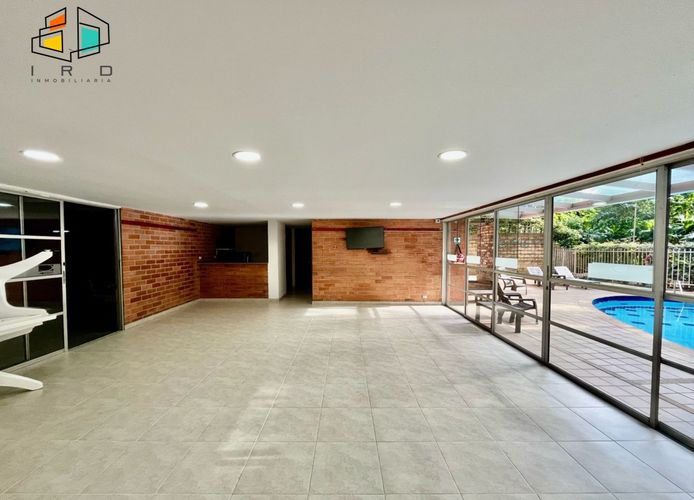 Apartamento de 2 alcobas en arriendo en Oviedo, Medellín, 75 m² · foto 12 de 18