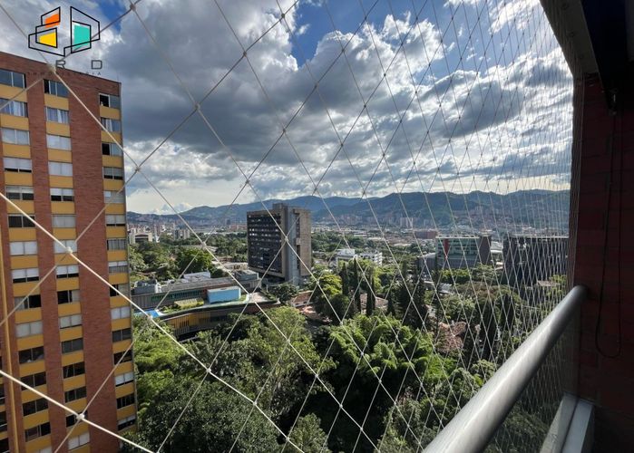 Apartamento de 2 alcobas en arriendo en Oviedo, Medellín, 75 m² · foto 15 de 18
