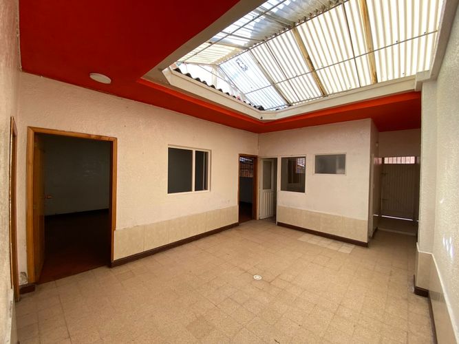 Casa de 2 alcobas en venta en La Despensa, Bogotá, 200 m² · foto 2 de 11