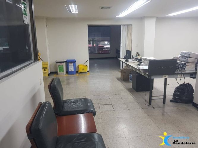 Oficina en arriendo en San Diego, Medellín, 220 m² · foto 2 de 10