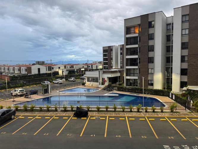 Apartamento de 2 alcobas en venta en Parque Natura, Jamundí, 74 m² · foto 3 de 21
