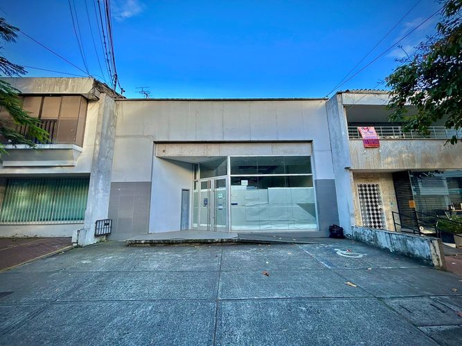 Local en venta en Santa Monica, Cali, 241 m² · foto 15 de 19
