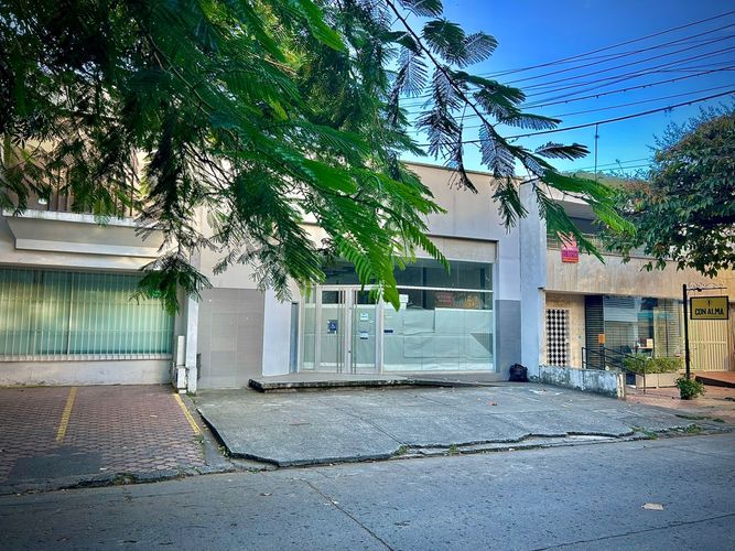Local en venta en Santa Monica, Cali, 241 m² · foto 16 de 19