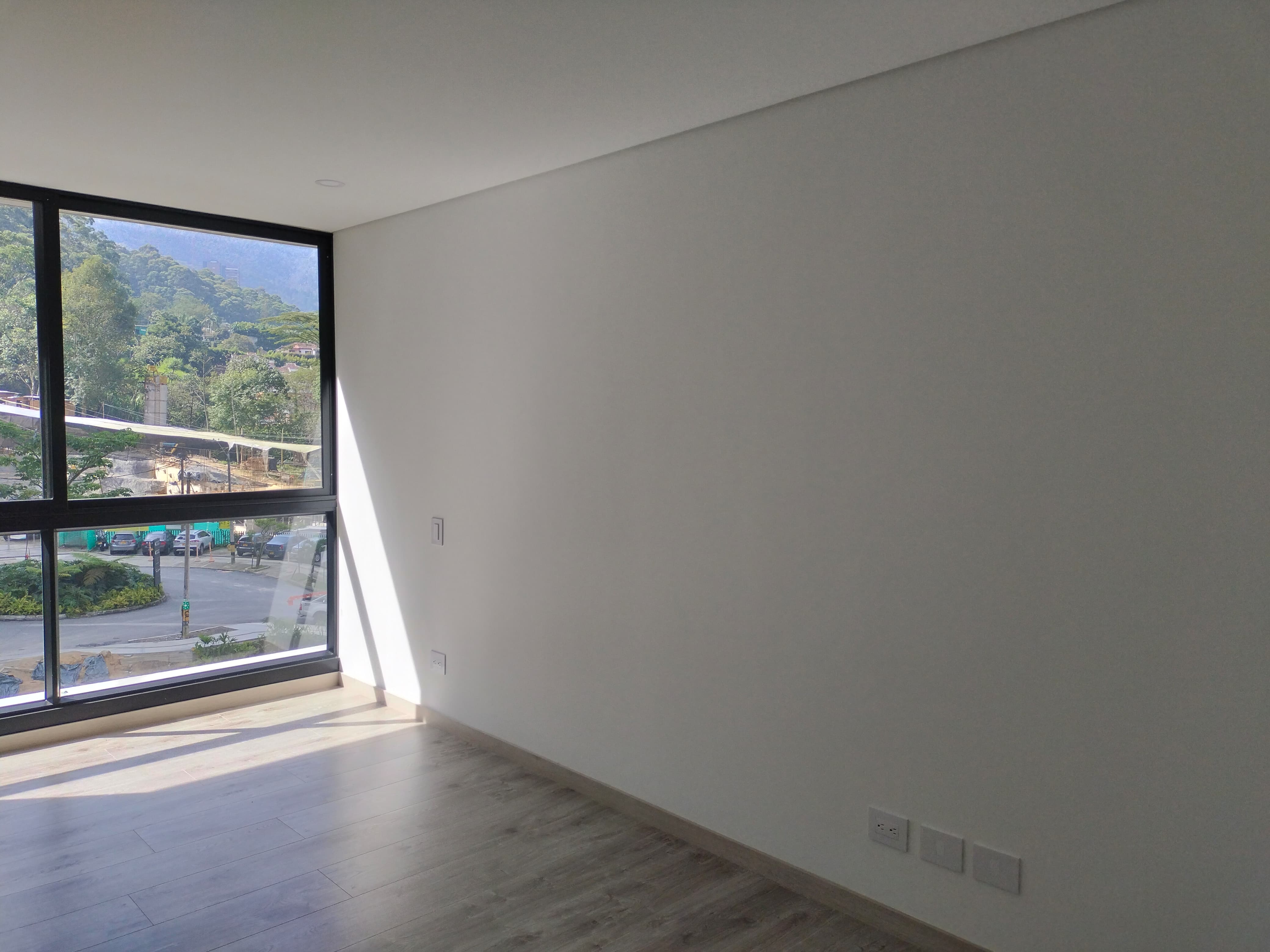 Apartamento en arriendo en El Poblado, Medellín · foto 2 de 16