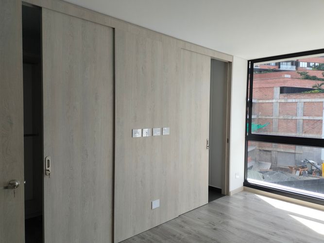Apartamento en arriendo en El Poblado, Medellín · foto 8 de 16