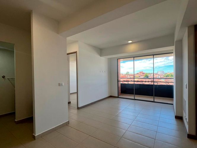 Apartamento de 2 alcobas en arriendo en El Porvenir, Rionegro, 65 m² · foto 3 de 12