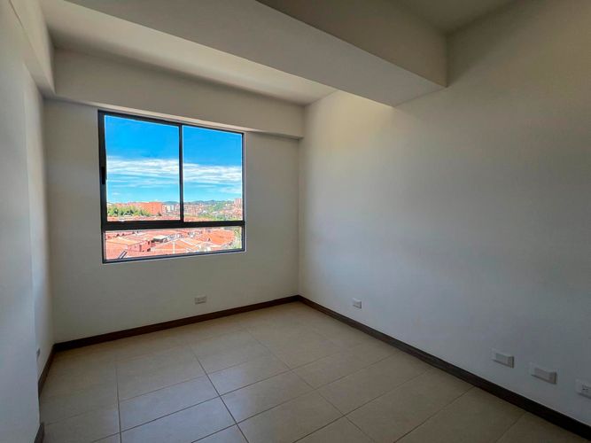 Apartamento de 2 alcobas en arriendo en El Porvenir, Rionegro, 65 m² · foto 10 de 12