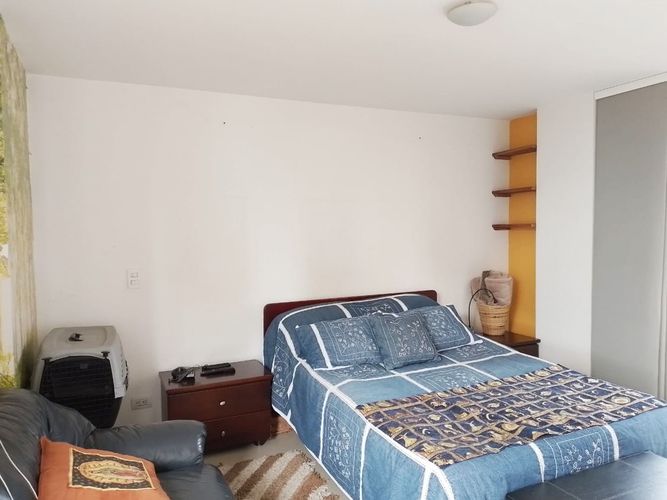 Apartamento de 3 alcobas en arriendo en El Poblado, Medellín, 160 m² · foto 9 de 18