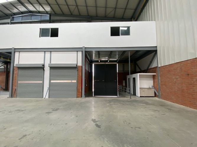 Bodega en venta en Zona Industrial, Yumbo, 750 m² · foto 8 de 24