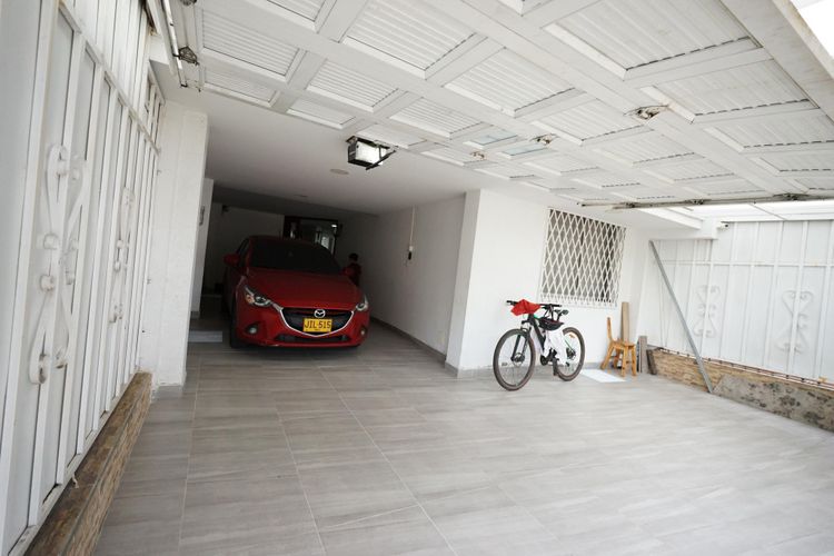 Casa de 7 alcobas en venta en Santa Anita, Cali, 535 m² · foto 22 de 24