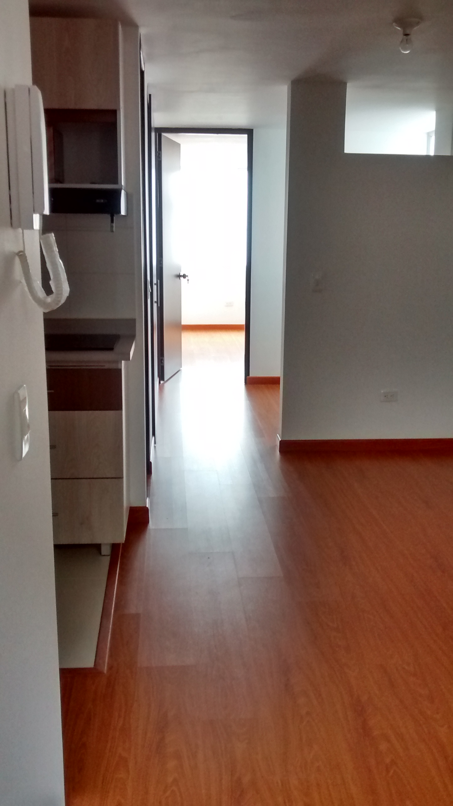 Apartamento en venta en Spring, Bogotá · foto 3 de 24