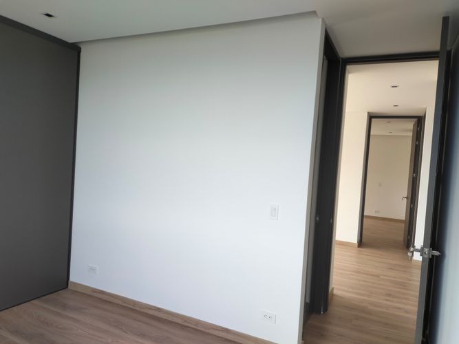 Apartamento de 3 alcobas en venta en El Poblado, Medellín, 147 m² · foto 9 de 20