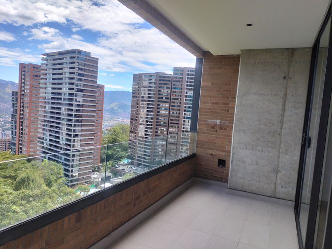 Apartamento de 3 alcobas en venta en El Poblado, Medellín, 147 m² · foto 20 de 20