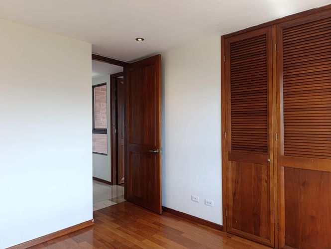 Apartamento de 3 alcobas en venta en El Poblado, Medellín, 145 m² · foto 14 de 20