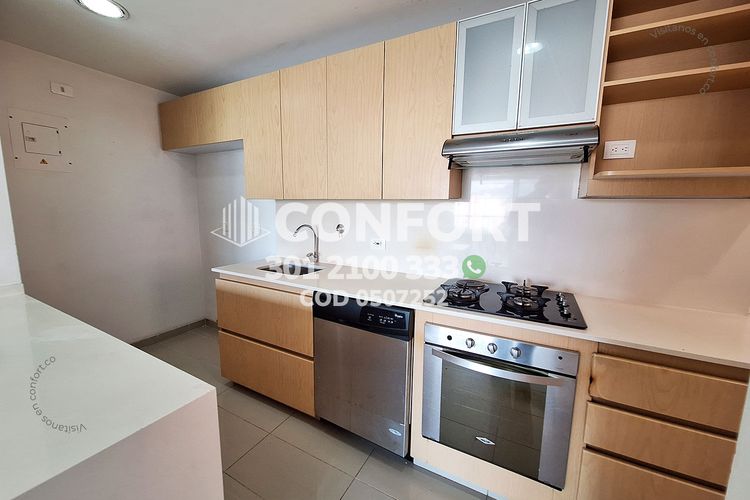Apartamento de 3 alcobas en arriendo en Loma Benedictinos, Envigado, 112 m² · foto 9 de 24