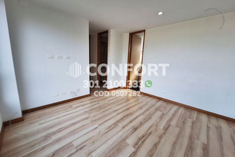 Apartamento de 3 alcobas en arriendo en Loma Benedictinos, Envigado, 112 m² · foto 20 de 24