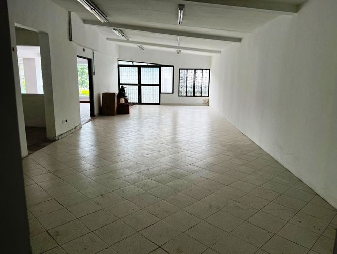 Local en arriendo en Avenida 30 De Agosto, Pereira, 300 m² · foto 6 de 10